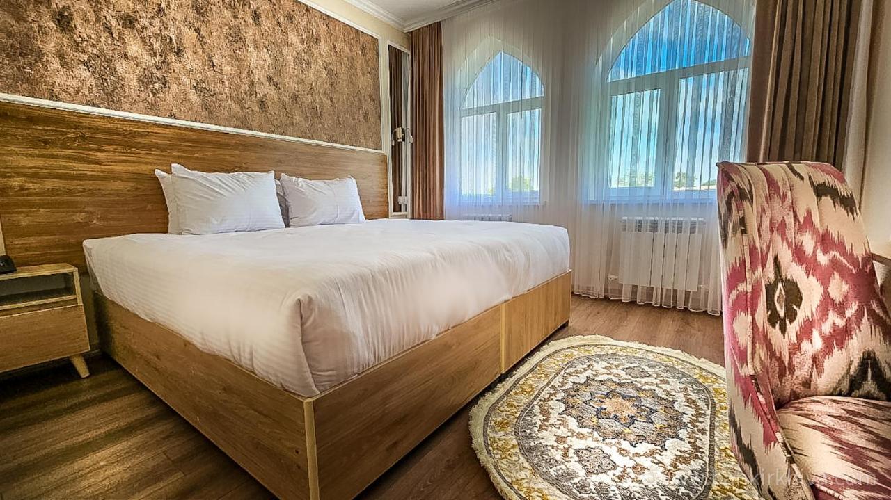 Hotel Bankir Khiva Bagian luar foto